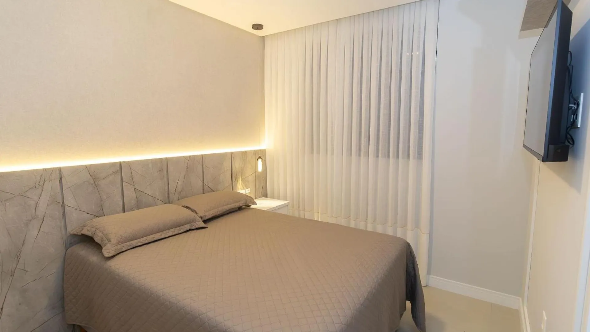 Apartment 182J - 3 Quartos A 100M Da Praia De Bombas Bombinhas