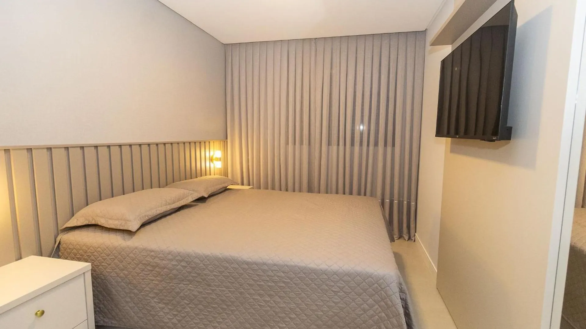 Apartment 182J - 3 Quartos A 100M Da Praia De Bombas Bombinhas